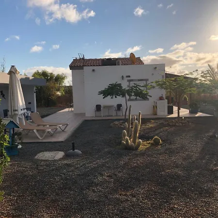 Casita Hari, Donde Tu Y Tu Tiempo Se Detienen.